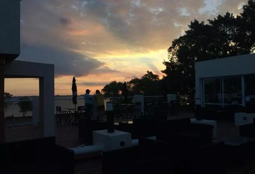 Apart Hotel La Giraldilla
