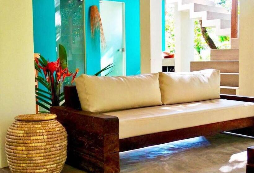 Пансион Pousada Mahat