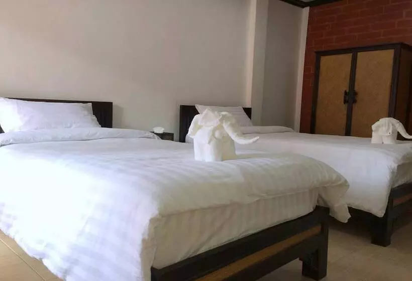 Majatalo Summer Guesthouse & Hostel