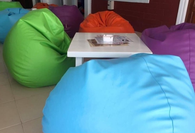 پانسیون Summer Guesthouse & Hostel