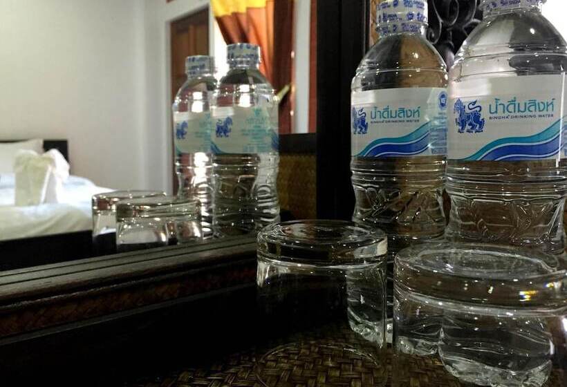 پانسیون Summer Guesthouse & Hostel