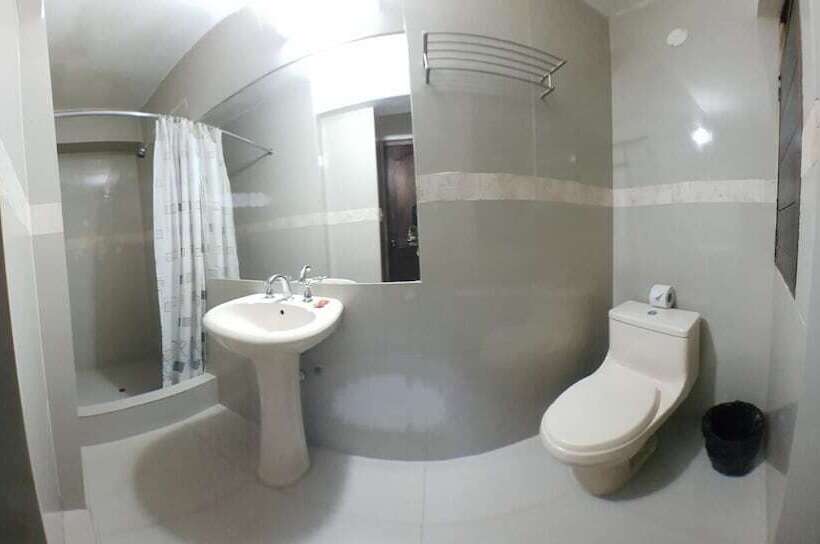 هاستل La Cabaña