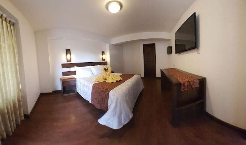 هاستل La Cabaña