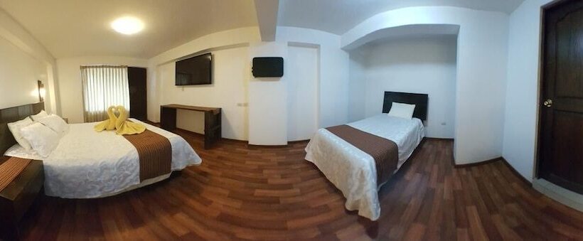 هاستل La Cabaña