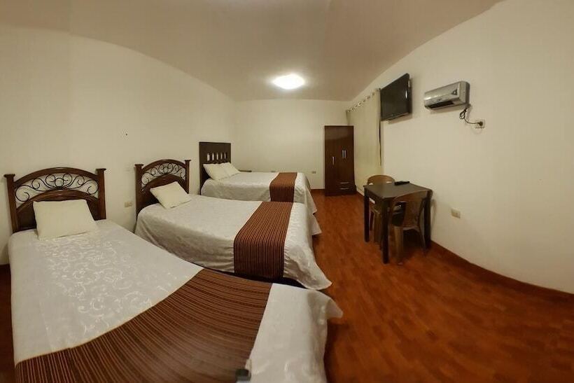 هاستل La Cabaña