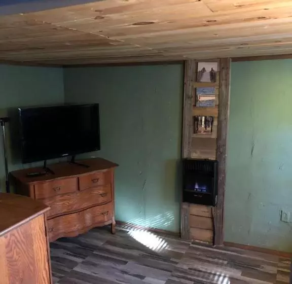 هاستل Seafarer Inn And Cottages