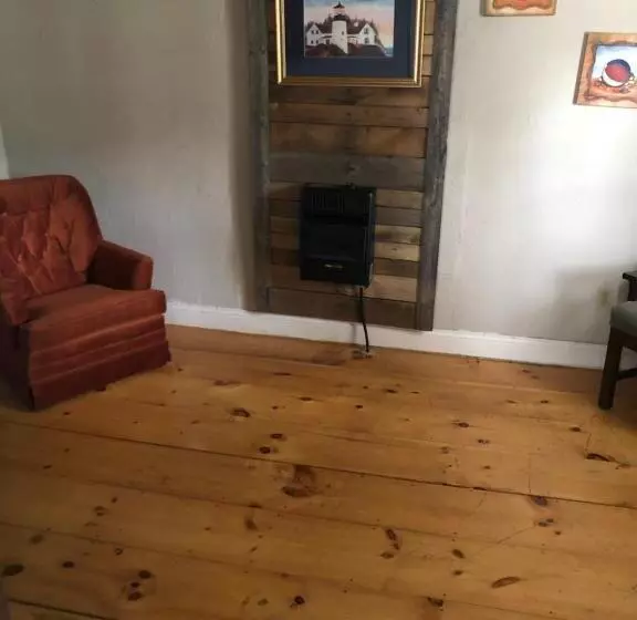 هاستل Seafarer Inn And Cottages