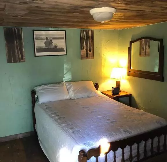 هاستل Seafarer Inn And Cottages