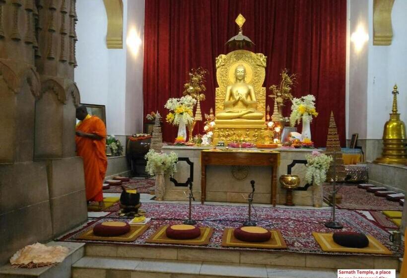 پانسیون Goldy Guest House