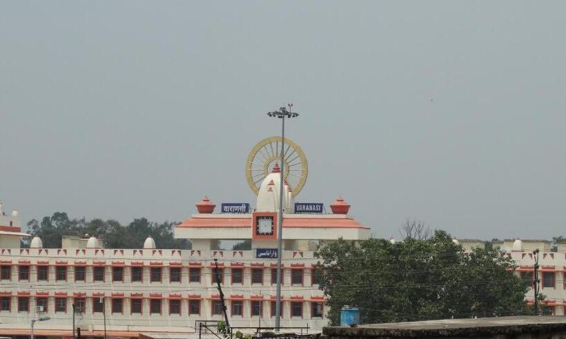 پانسیون Goldy Guest House