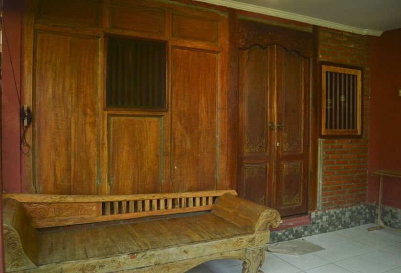 بنسيون Joglo Villa Bali