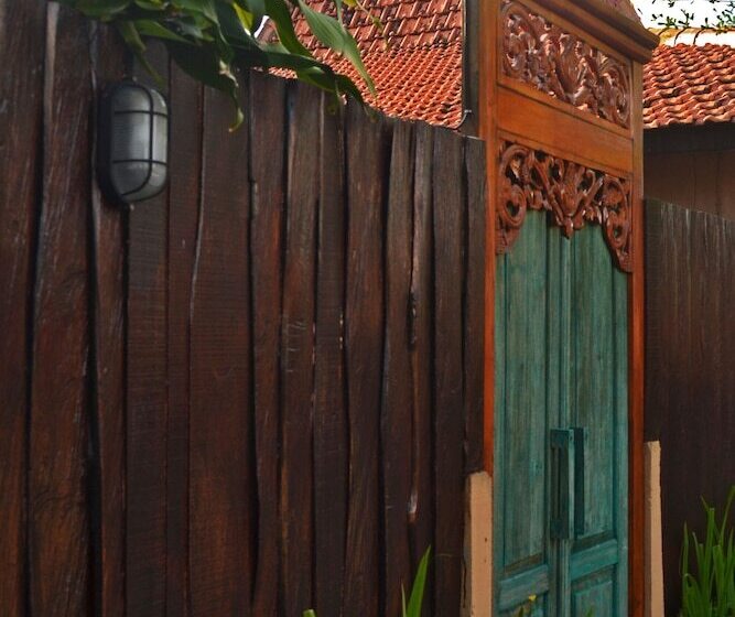 بنسيون Joglo Villa Bali