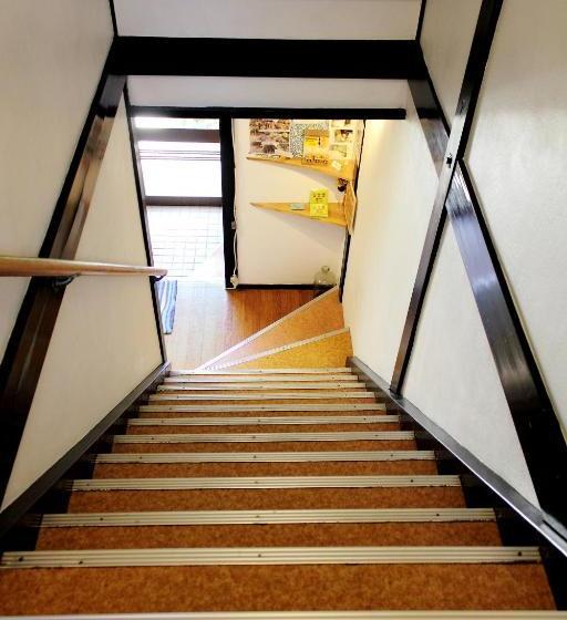 بنسيون Oyado Hana