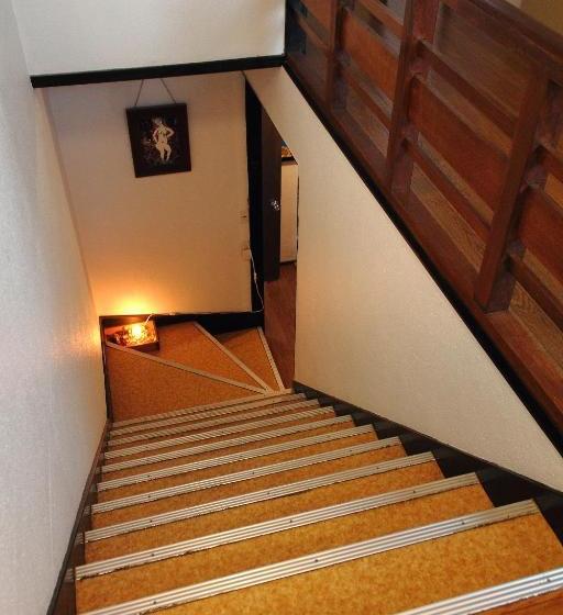 بنسيون Oyado Hana