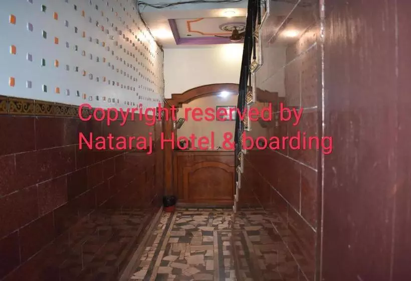 Retkeilymaja Nataraj Hotel And Boarding