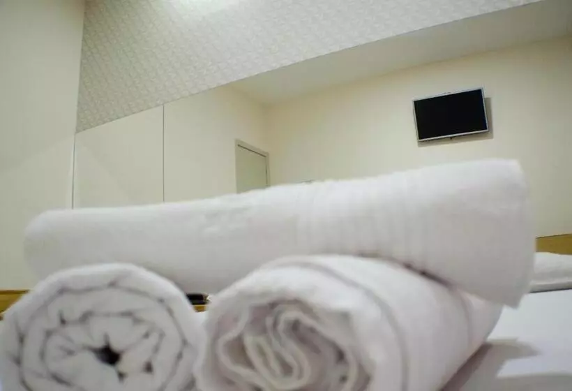 هتل Hostal