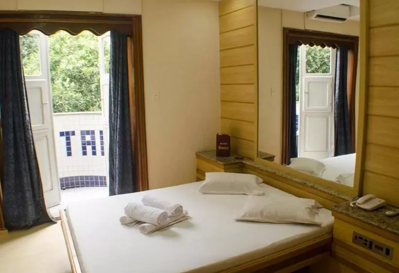 هتل Hostal