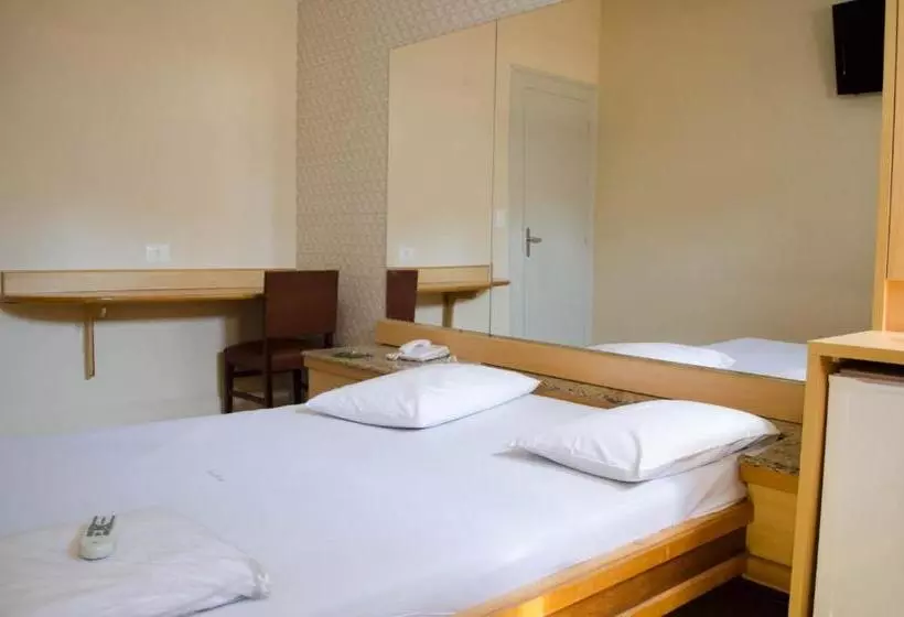 هتل Hostal