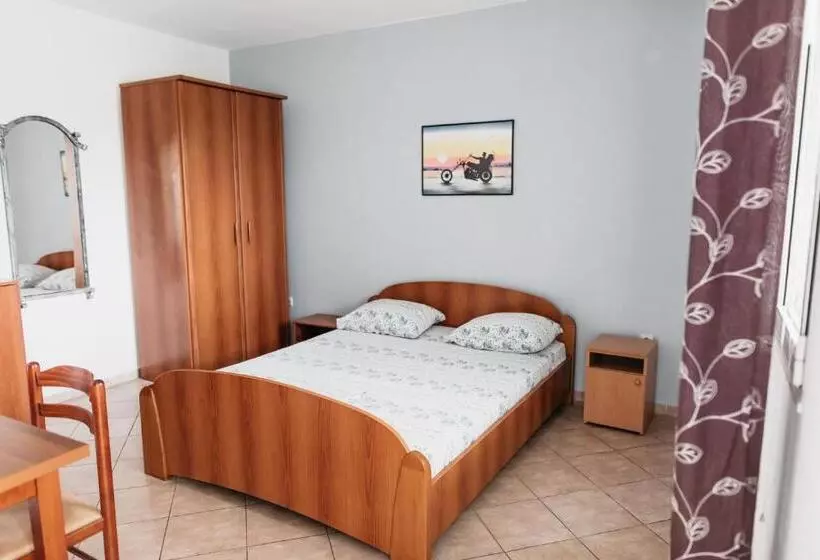 پانسیون Guest House Lalic