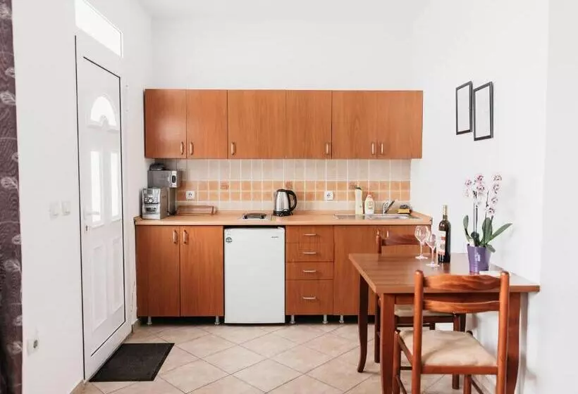 پانسیون Guest House Lalic