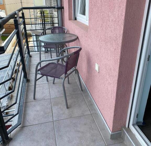 پانسیون Guest House Trajkovic