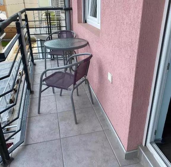 پانسیون Guest House Trajkovic