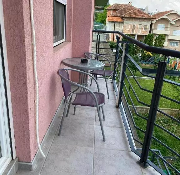 پانسیون Guest House Trajkovic
