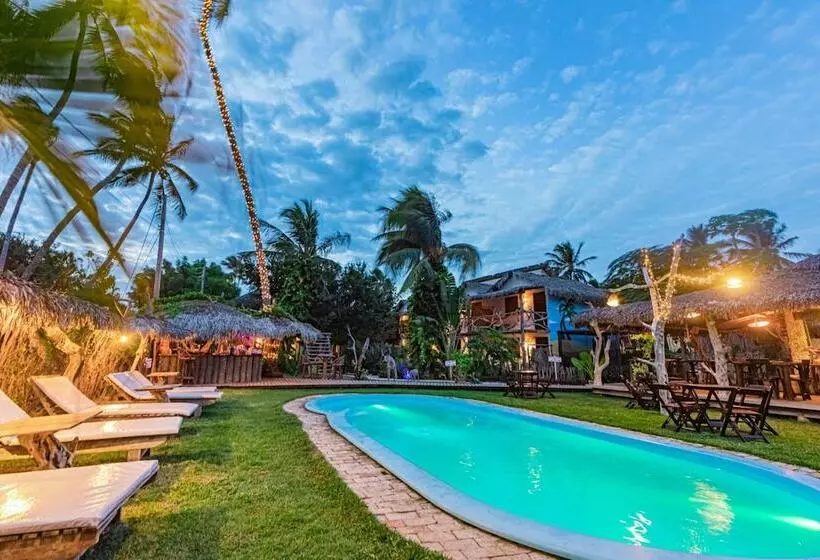 ペンション Pousada Titas