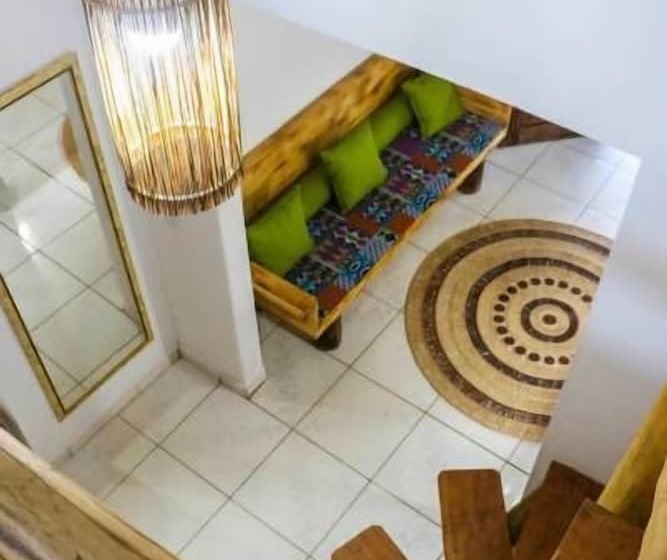 膳宿费 Pousada Titas