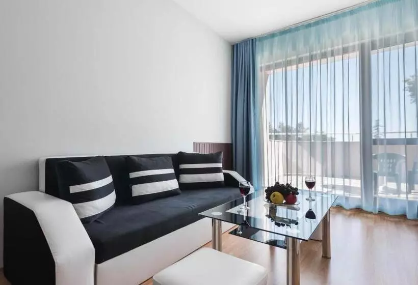 1 St Line Izvora Sea View Apartments On Golden Sands