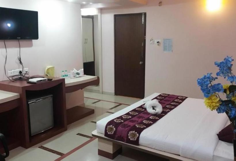 호스텔 Vora Corporate Inn