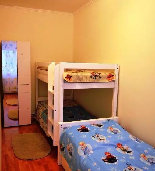 پانسیون Henrietta   Violetta Apartman