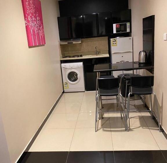 Al Taif Suites   Al Faisaliah