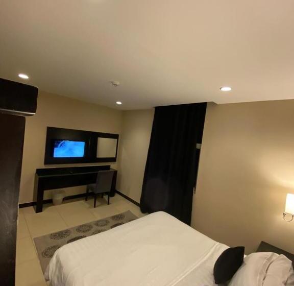 Al Taif Suites   Al Faisaliah