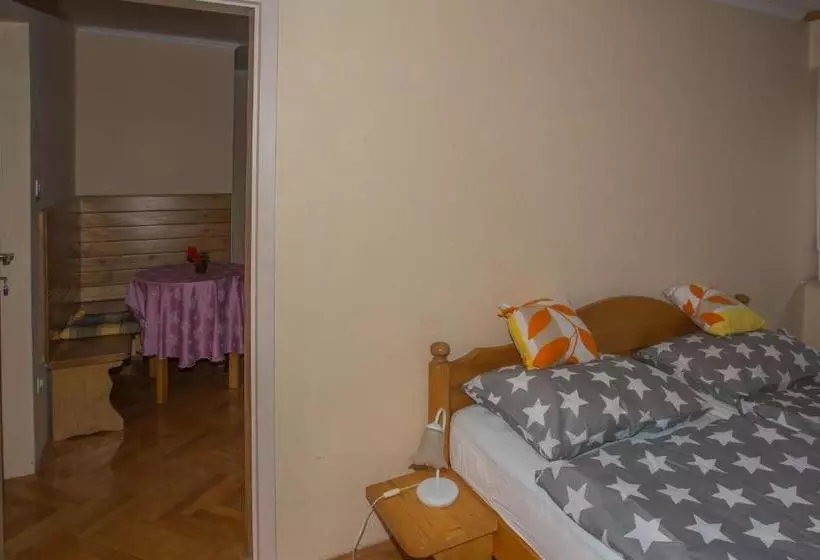 هتل Bio Turistična Kmetija Frčej Zupan