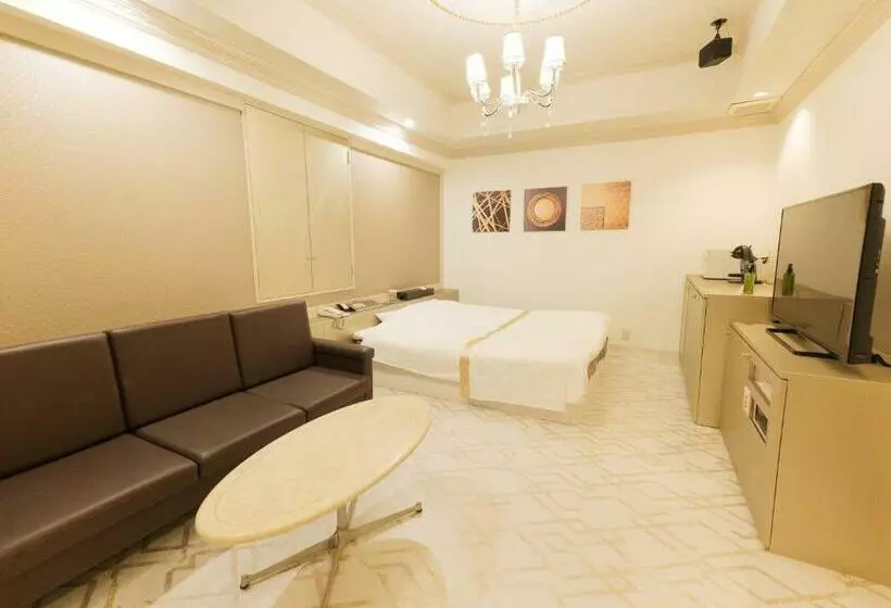 ホテル Fun3  Adult Only