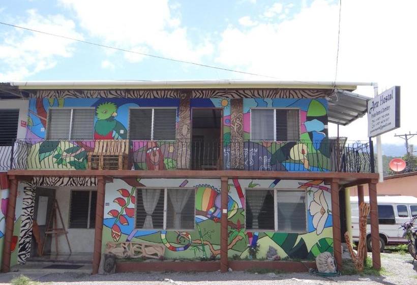 ペンション Arte Hostal