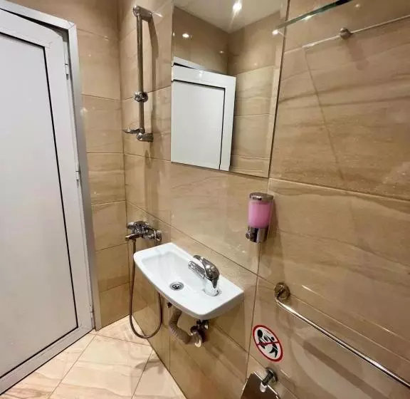 ペンション Guesthouse Zornitsa