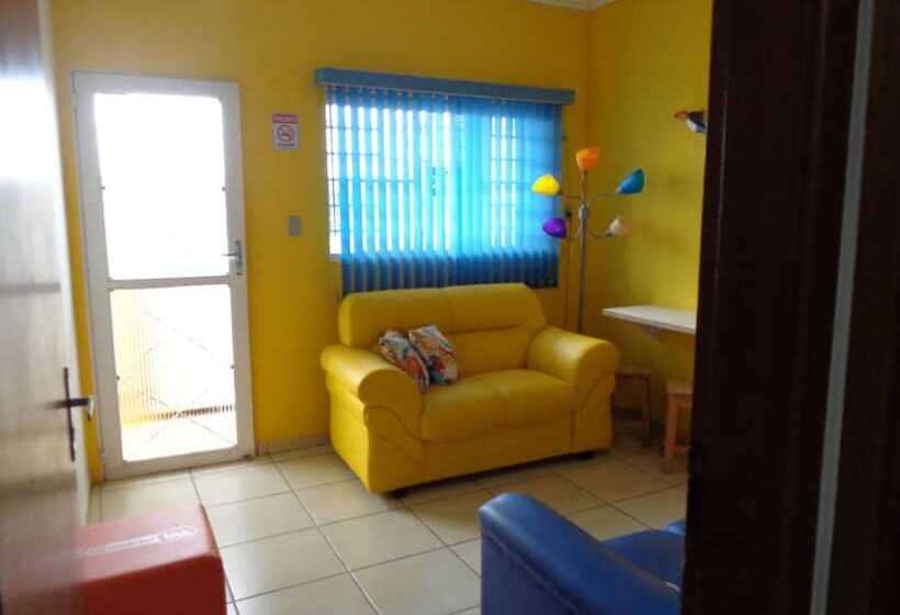 پانسیون Home Guesthouse