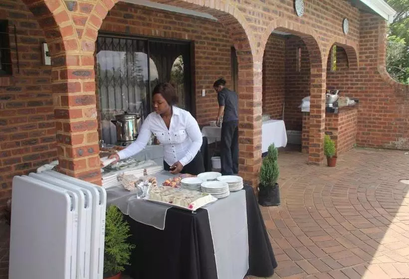 Majatalo Le Residence De Josephine