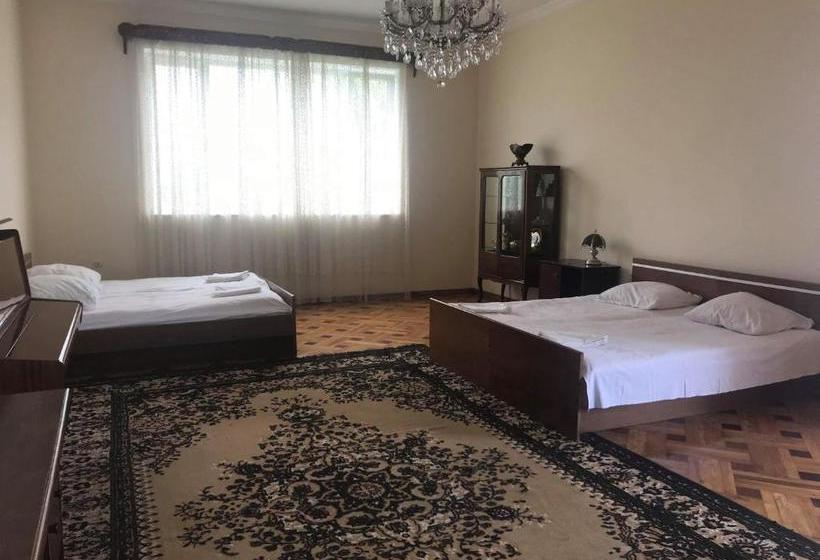 پانسیون Sweet Home Near Black Sea