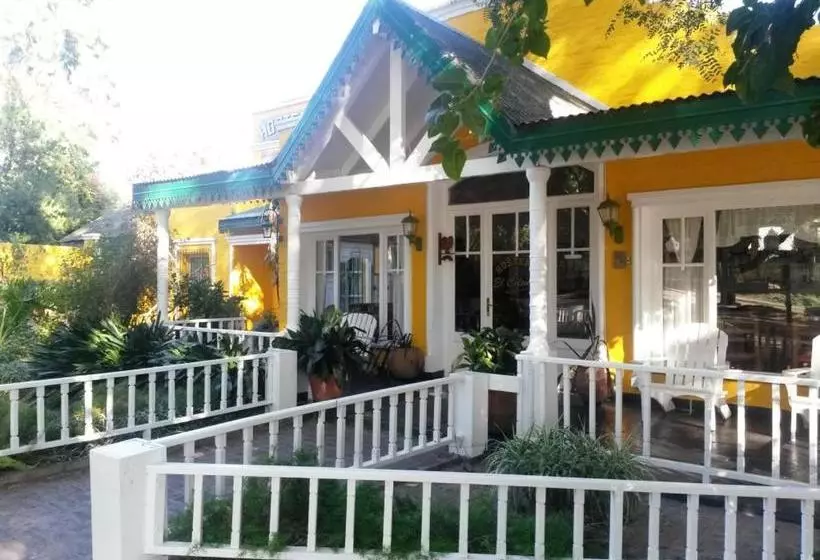 Retkeilymaja Hosteria El Colonial