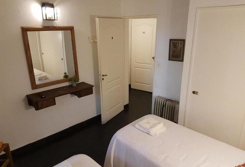 فندق صغير Hosteria El Colonial