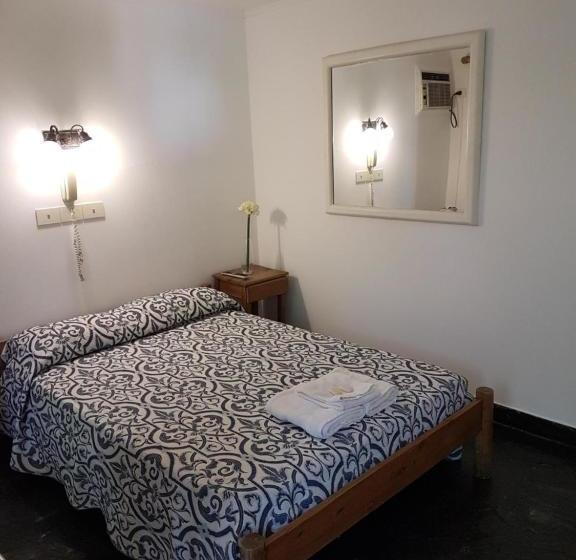 فندق صغير Hosteria El Colonial