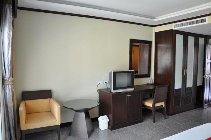 فندق صغير Karon Bay Inn