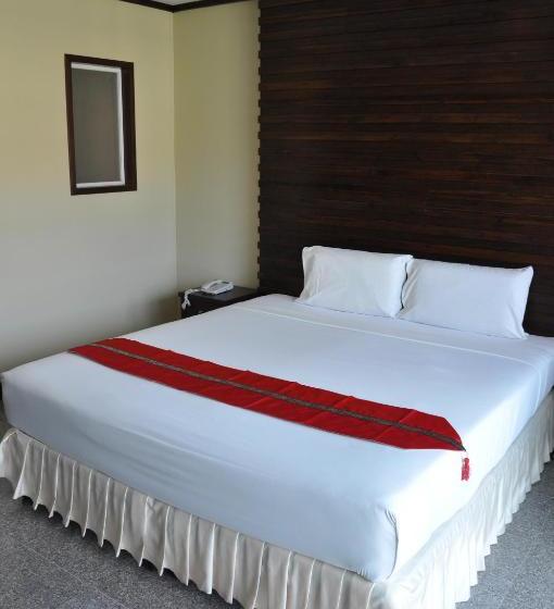 فندق صغير Karon Bay Inn