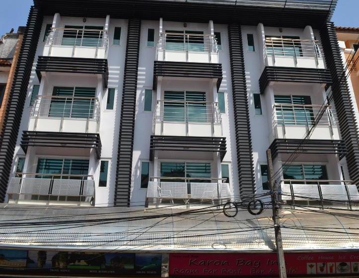 فندق صغير Karon Bay Inn