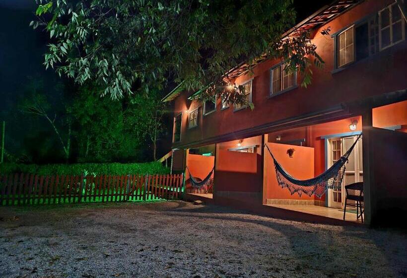 פנסיון Nina Flor Pousada Lumiar