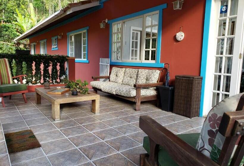 פנסיון Nina Flor Pousada Lumiar