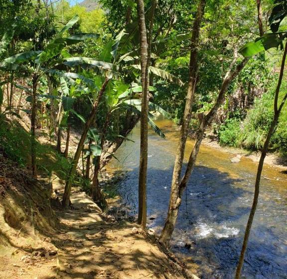 פנסיון Nina Flor Pousada Lumiar